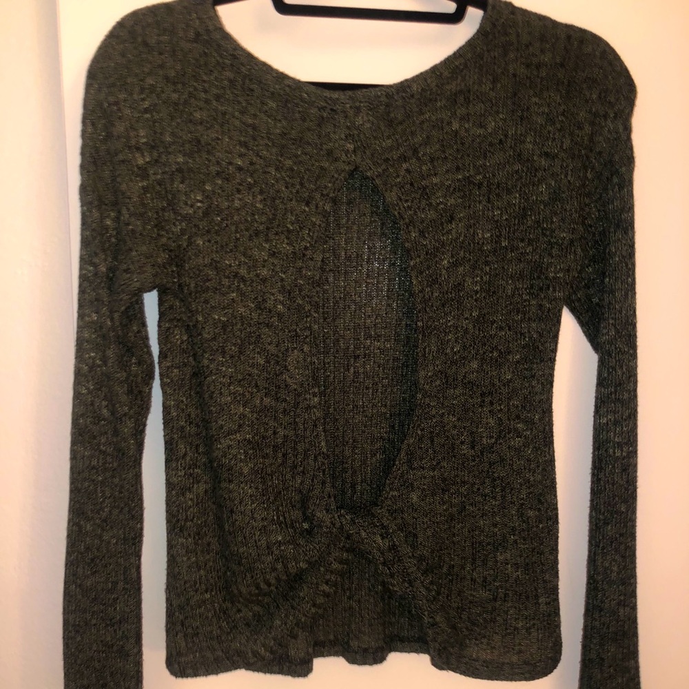 Sweater with beautiful back!
